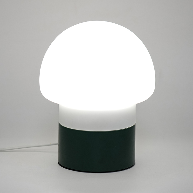 مصباح طاولة الفطر LED