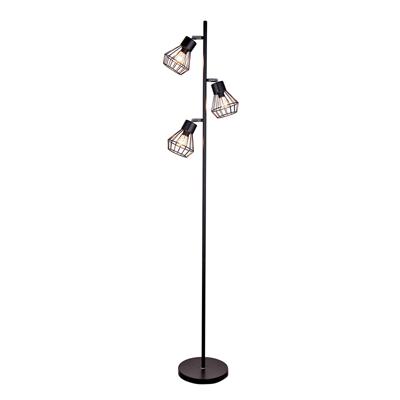 مصباح الأشجار المكون من ثلاثة رؤوس مصباح حديدي